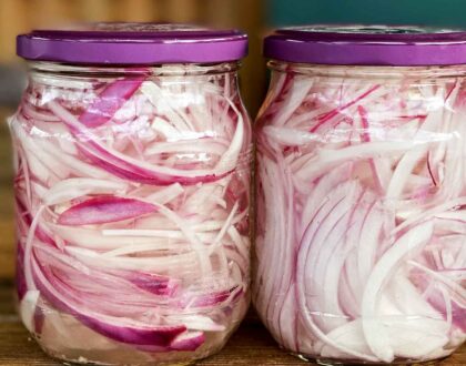 Homemade pickled onions