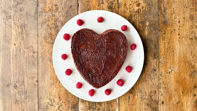 Mascarpone Chocolate Ganache Cake